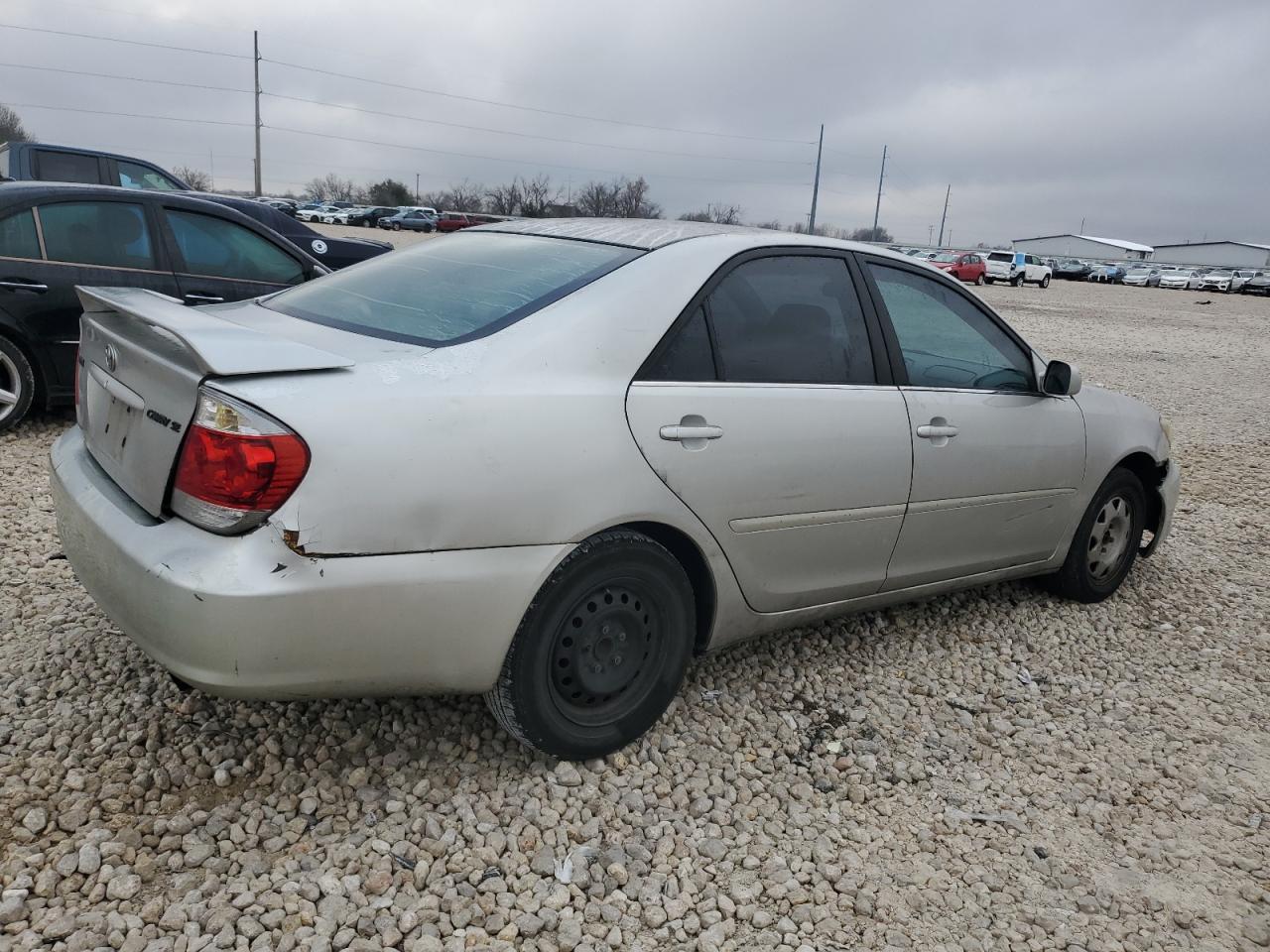 2005 Toyota Camry - Image 3