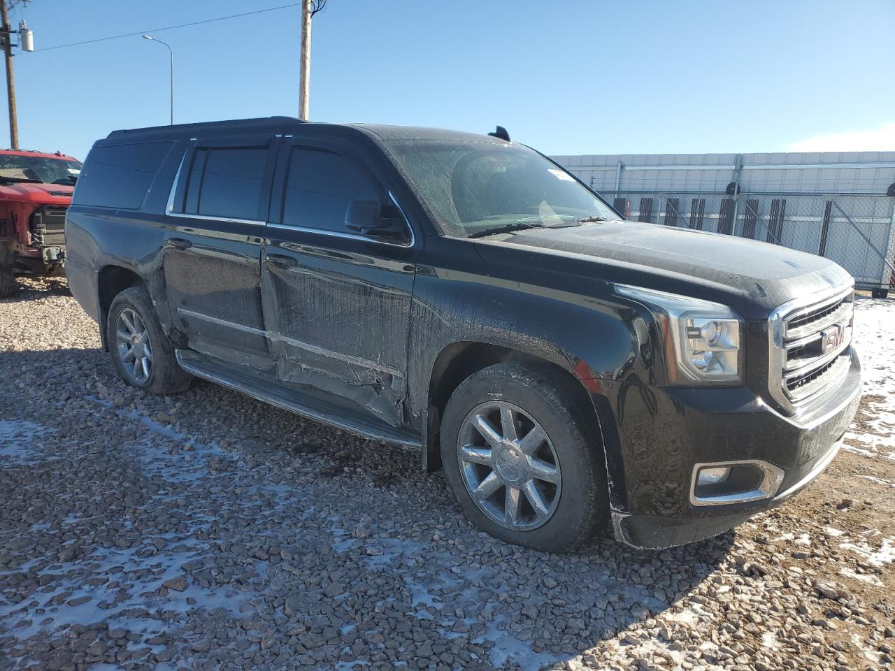 2016 GMC Yukon - Image 4