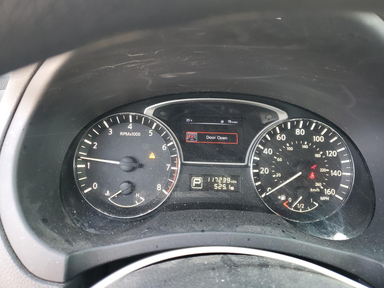 2015 Nissan Altima - Image 9