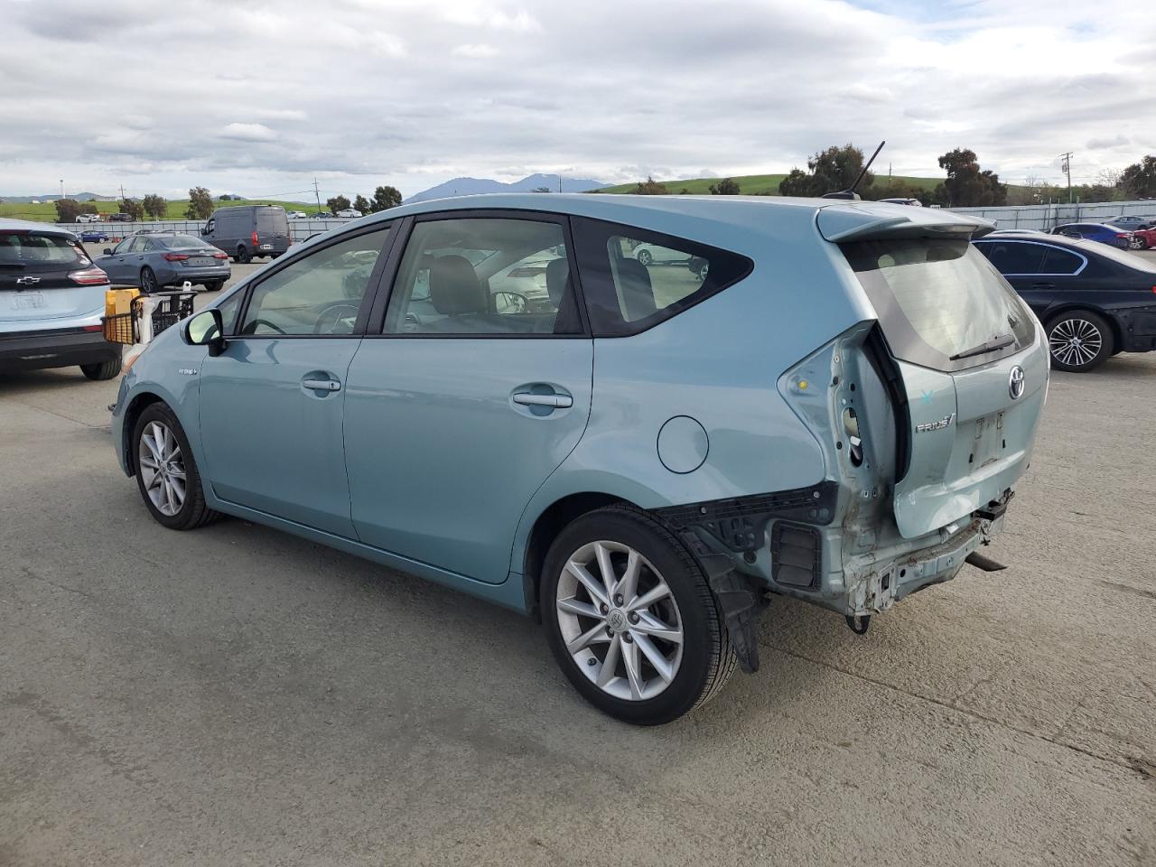 2014 Toyota Prius - Image 2