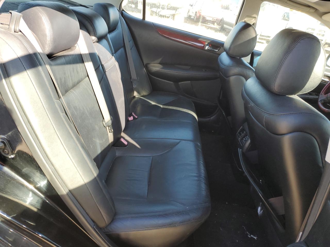 2004 Lexus Es 330 VIN: JTHBA30G045046780 Lot: 47369565