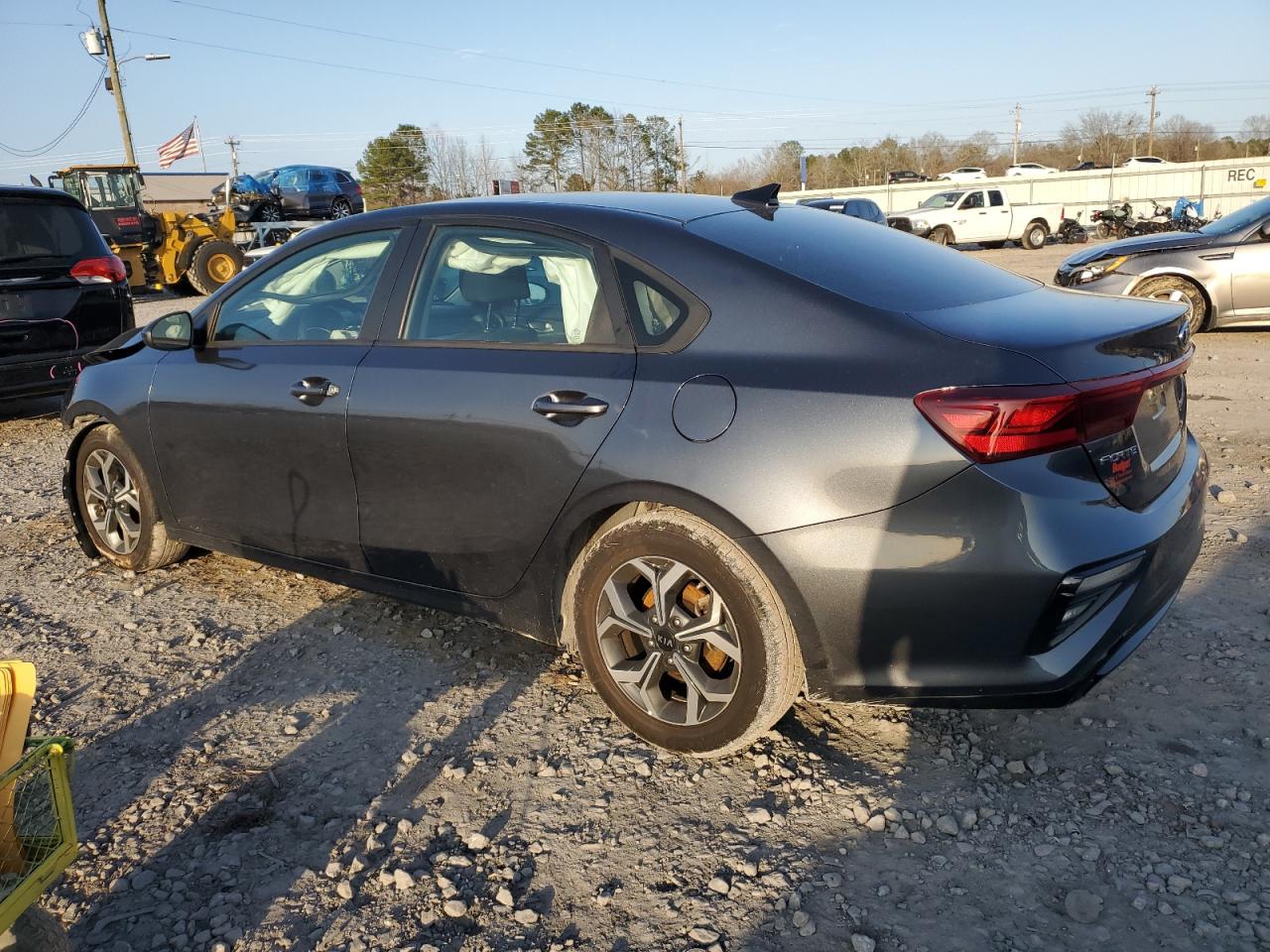 2021 Kia Forte - Image 2