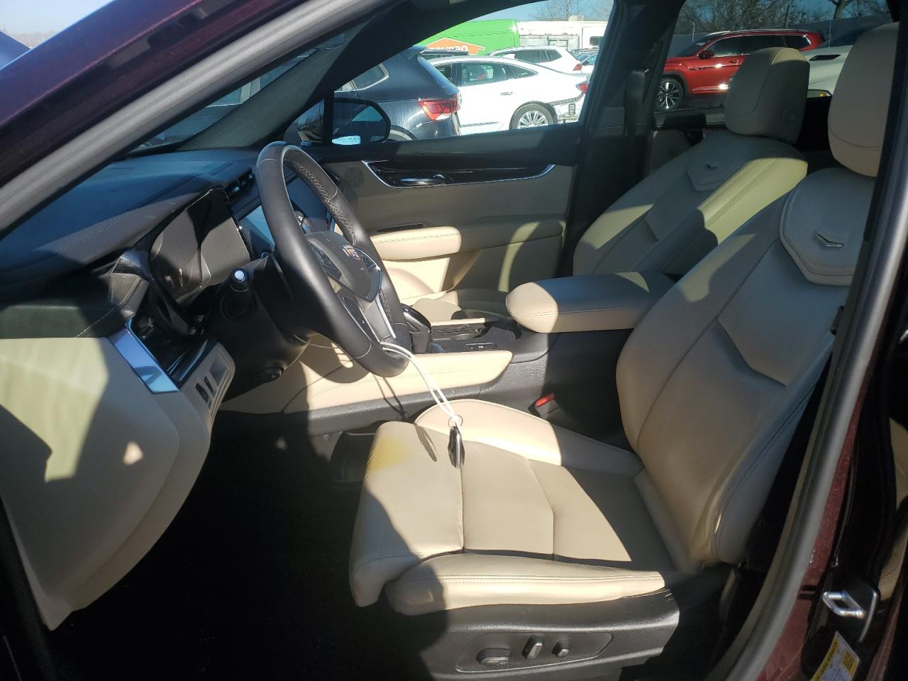 2017 Cadillac XT5 - Image 7