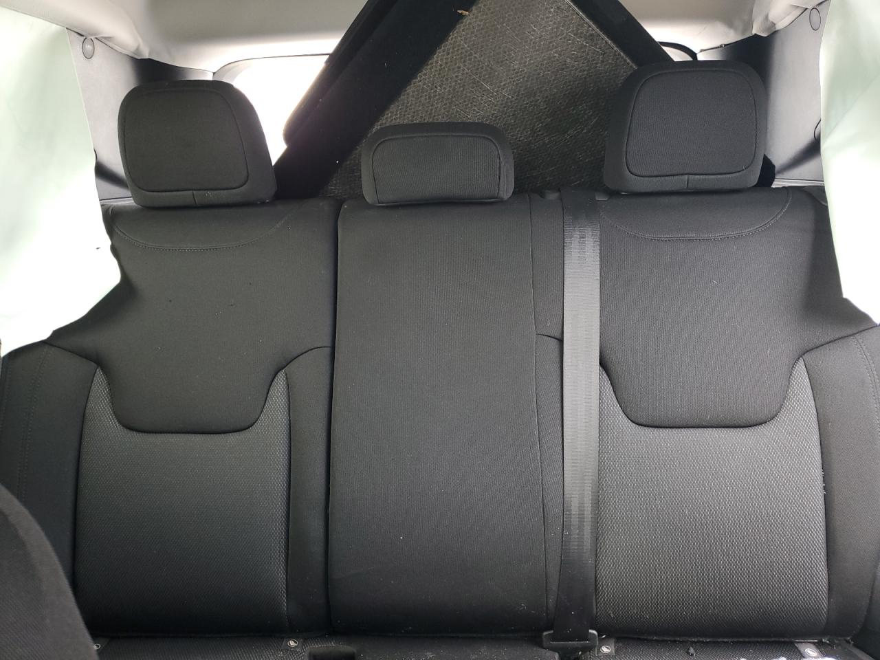 2019 Jeep Renegade - Image 10