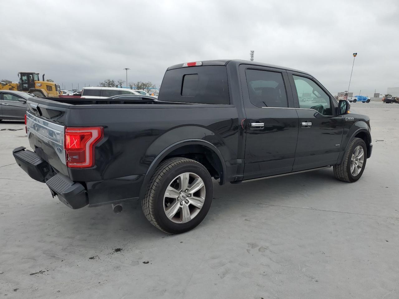 2015 Ford F-150 - Image 3