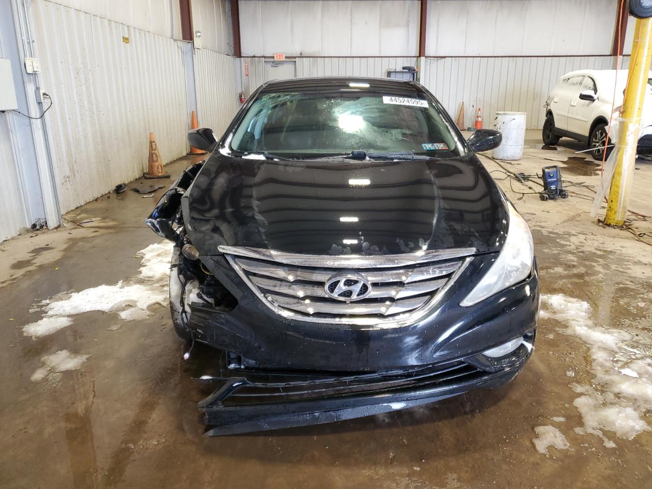 2013 Hyundai Sonata - Image 5