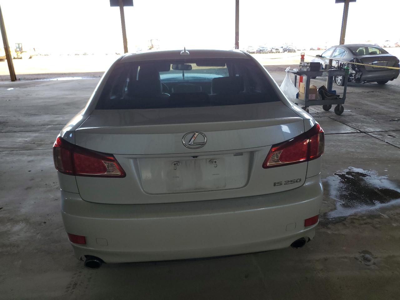 2011 Lexus IS - Image 6