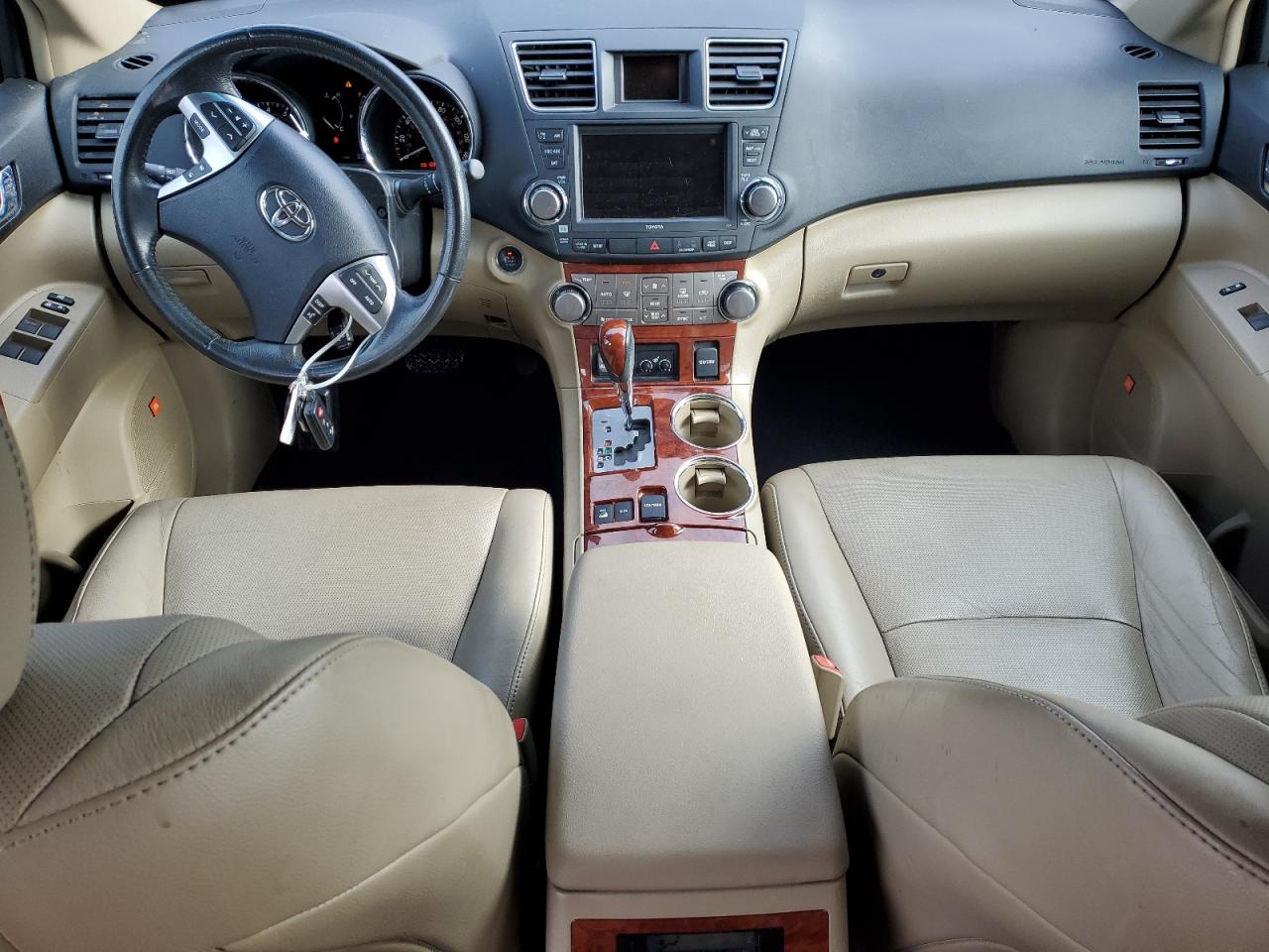 2011 Toyota Highlander - Image 8