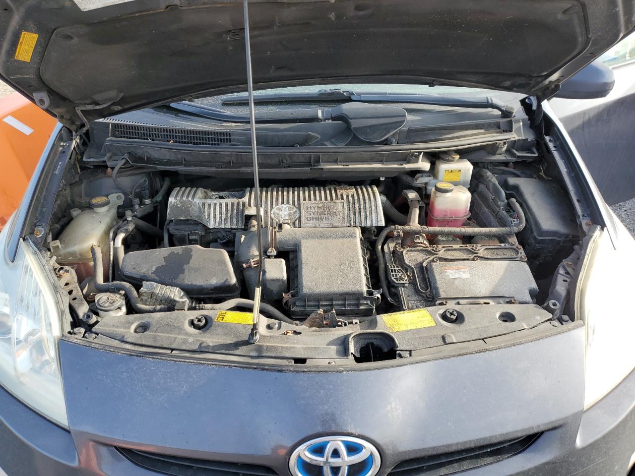 2011 Toyota Prius - Image 12