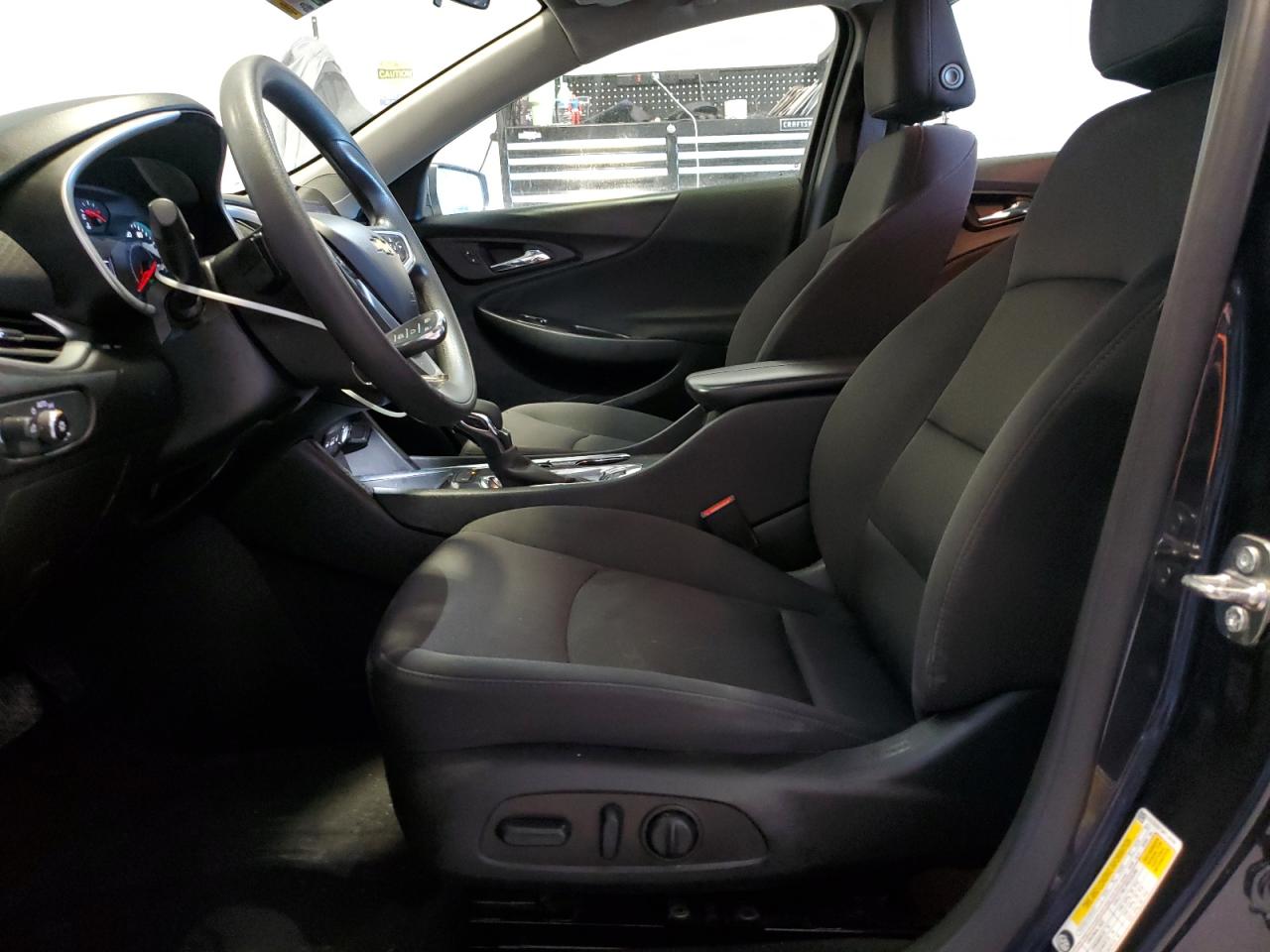 2023 Chevrolet Malibu - Image 7