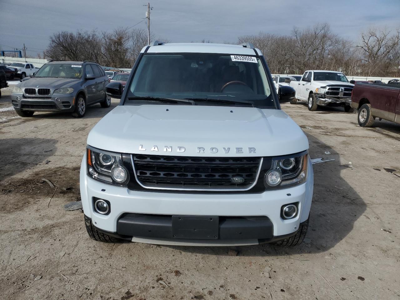 2016 Land Rover LR4 - Image 5