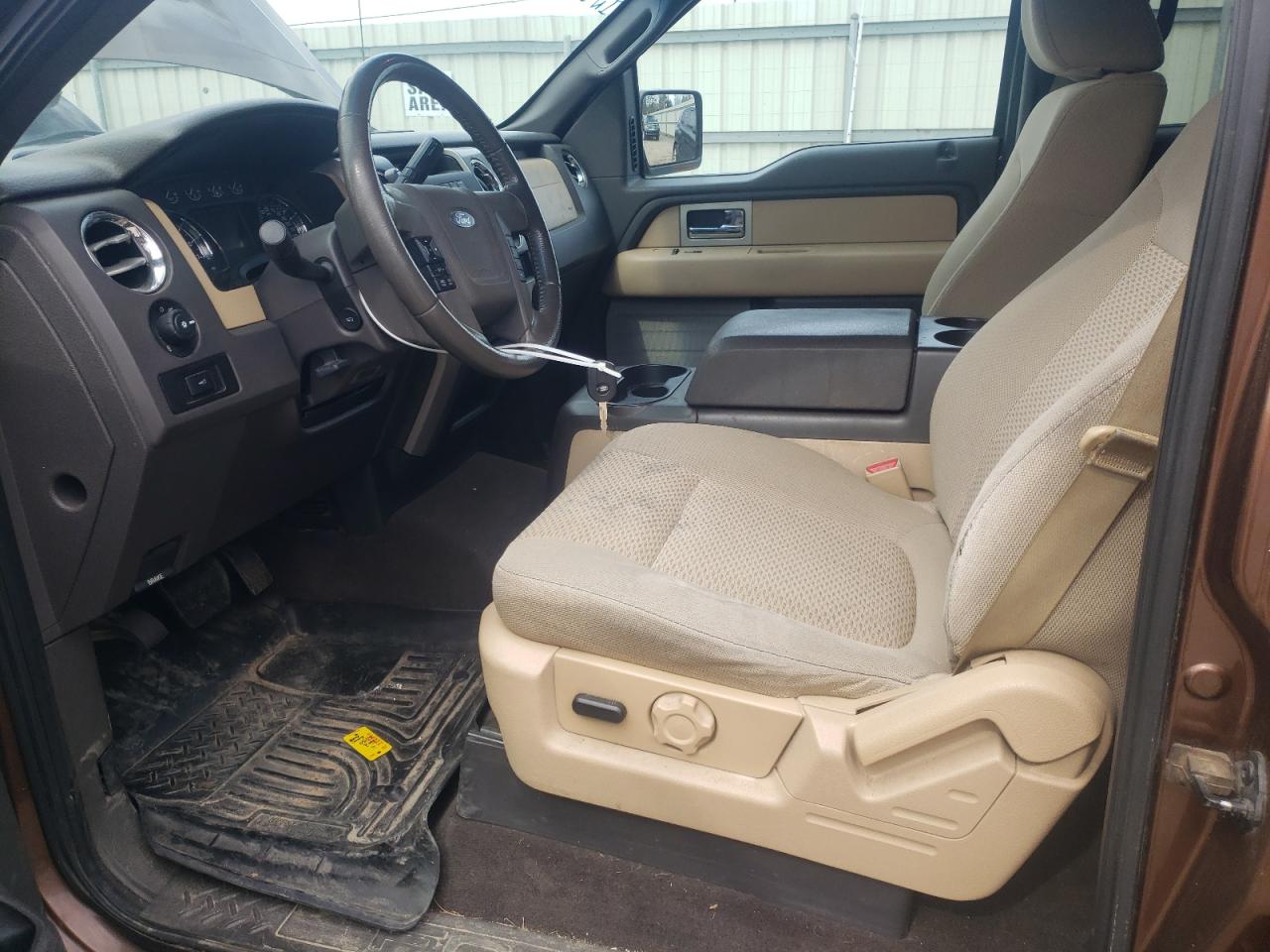 2011 Ford F-150 - Image 7