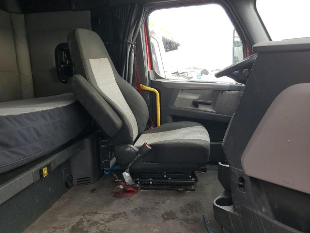 2020 FREIGHTLINER CASCADIA SEMI TRUCK