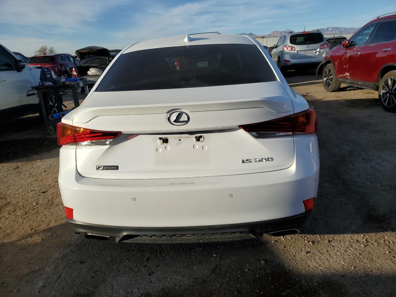2018 Lexus IS - Image 6