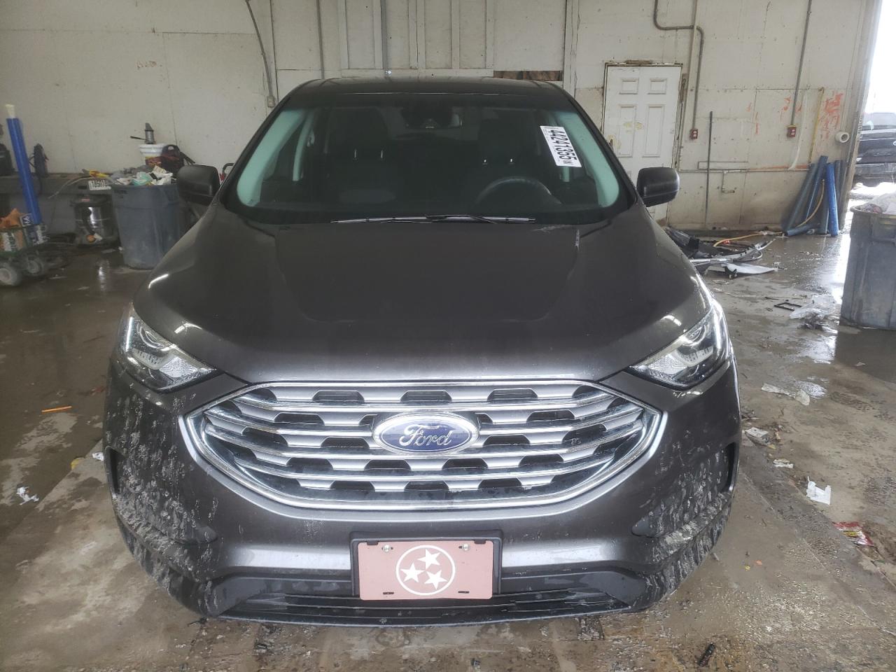 2019 Ford Edge - Image 5