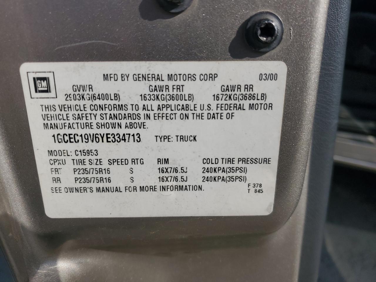 2000 Chevrolet Silverado - Image 12