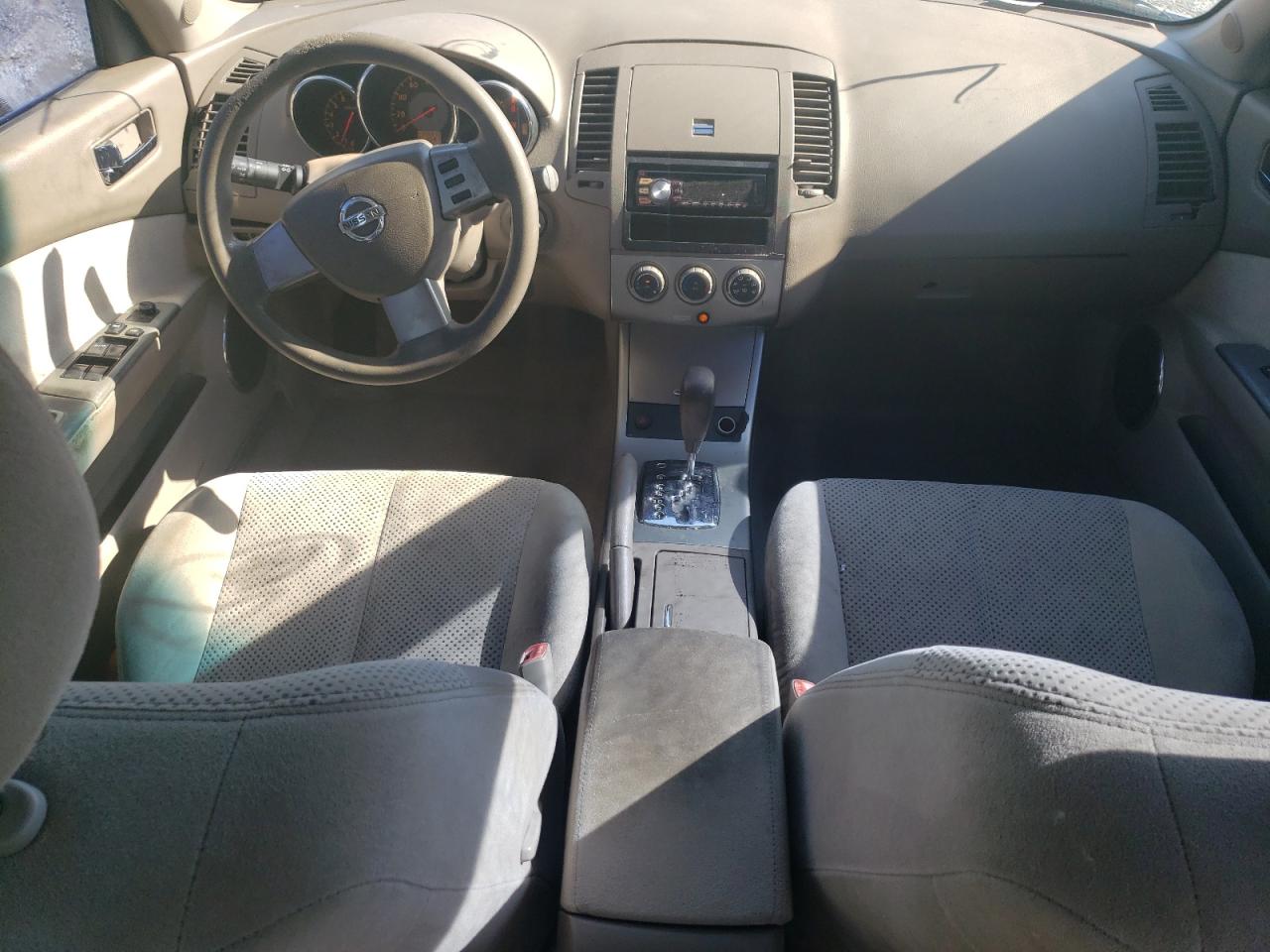 2005 Nissan Altima - Image 8
