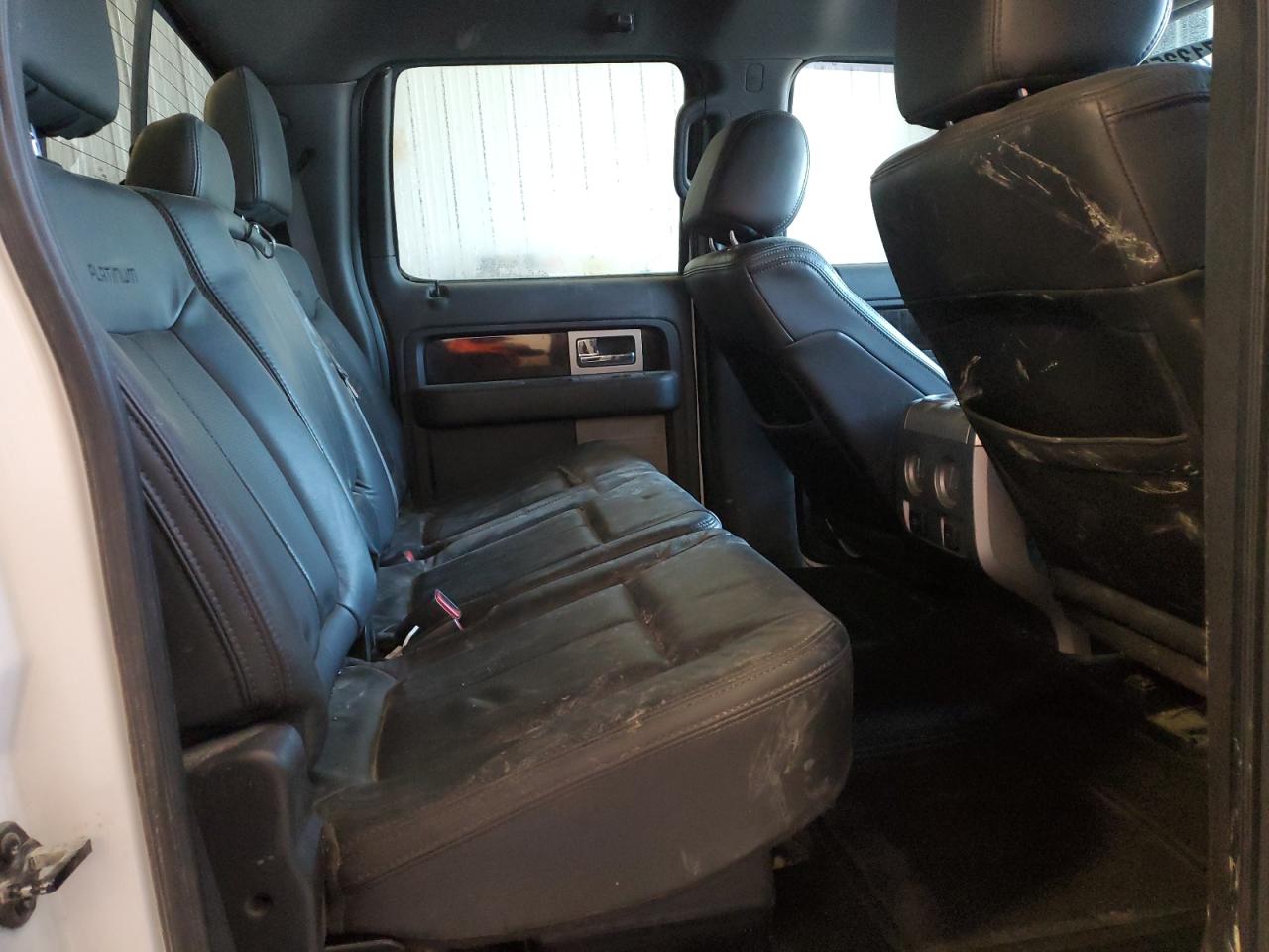 2013 Ford F-150 - Image 10