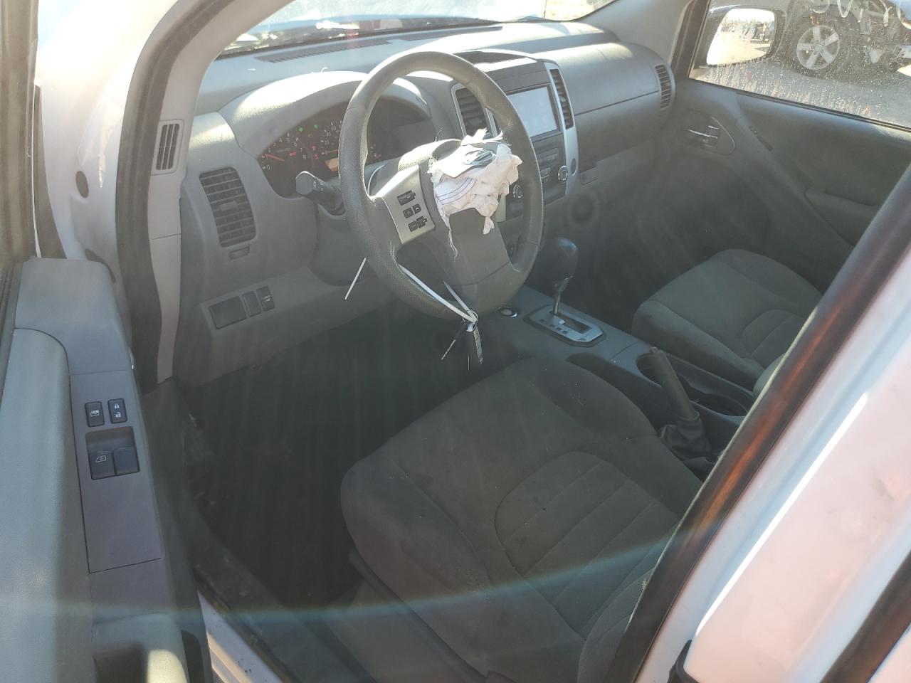 2021 Nissan Navara (Frontier) - Image 8