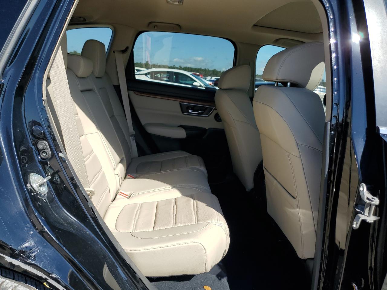 2018 Honda CR-V - Image 11
