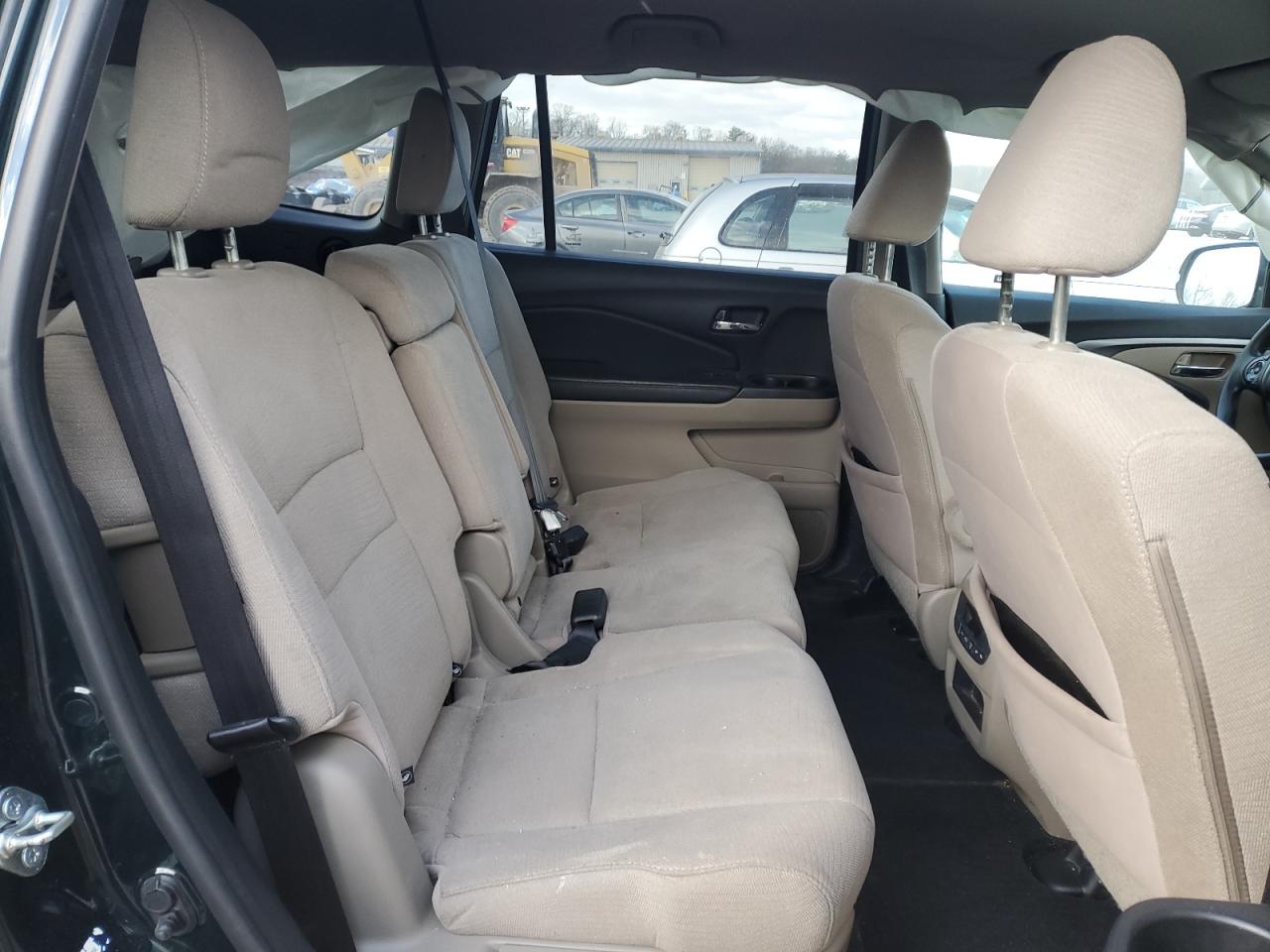 2016 Honda Pilot - Image 11