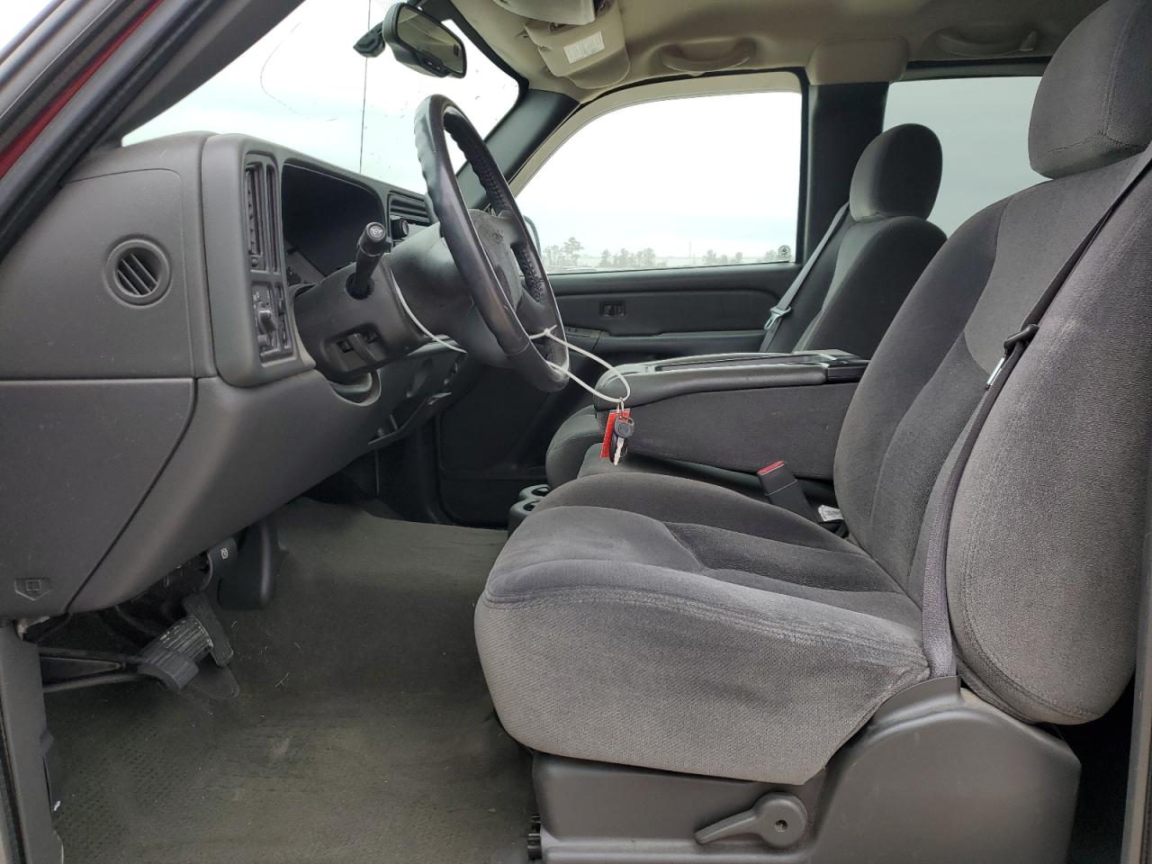 2005 GMC Sierra - Image 7