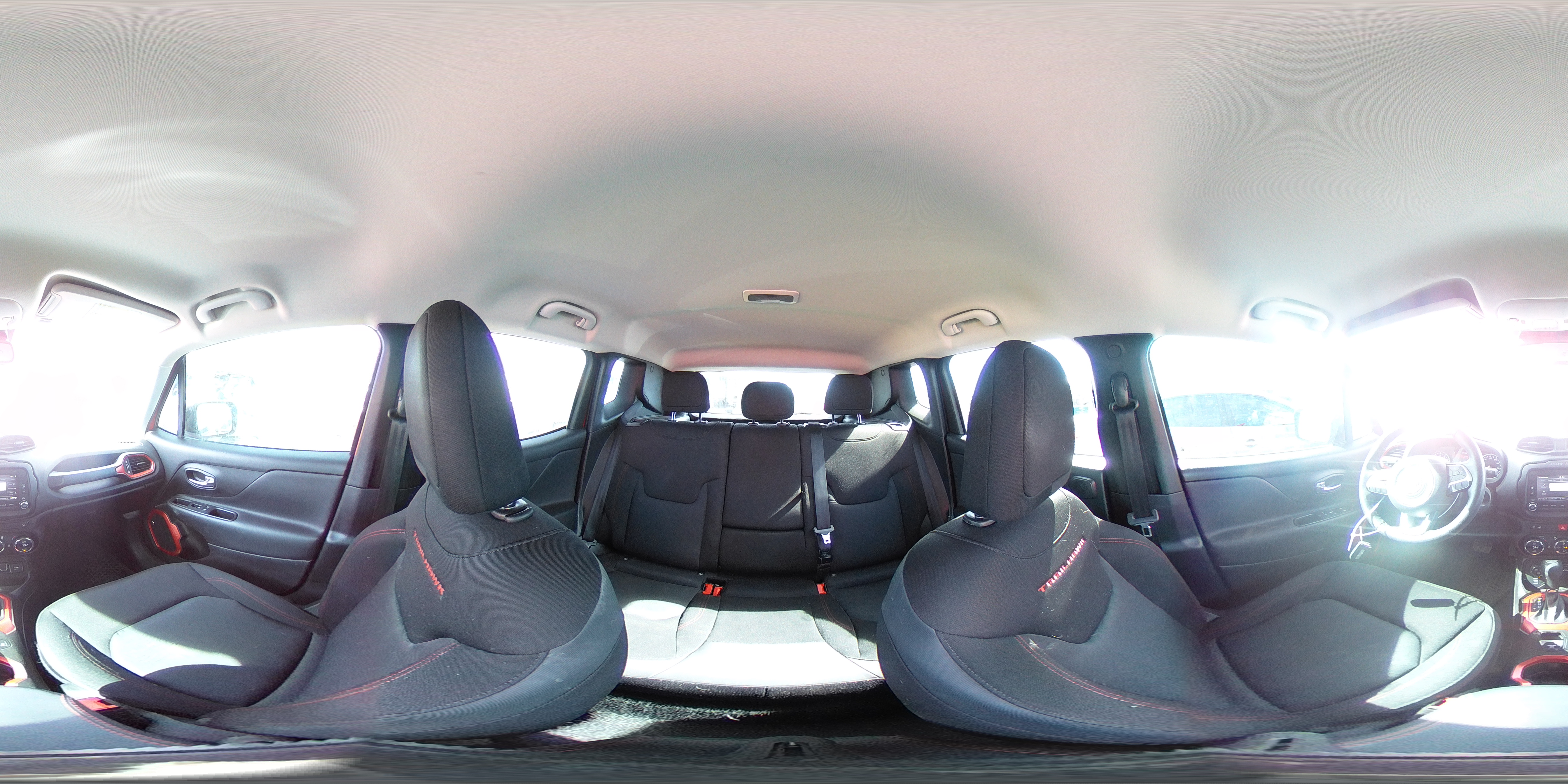 2017 Jeep Renegade - Image 14