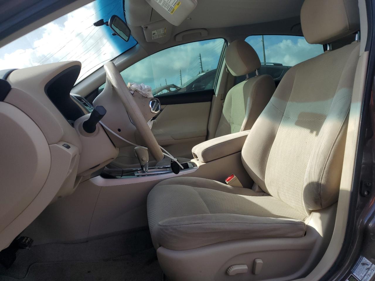 2014 Nissan Altima - Image 7