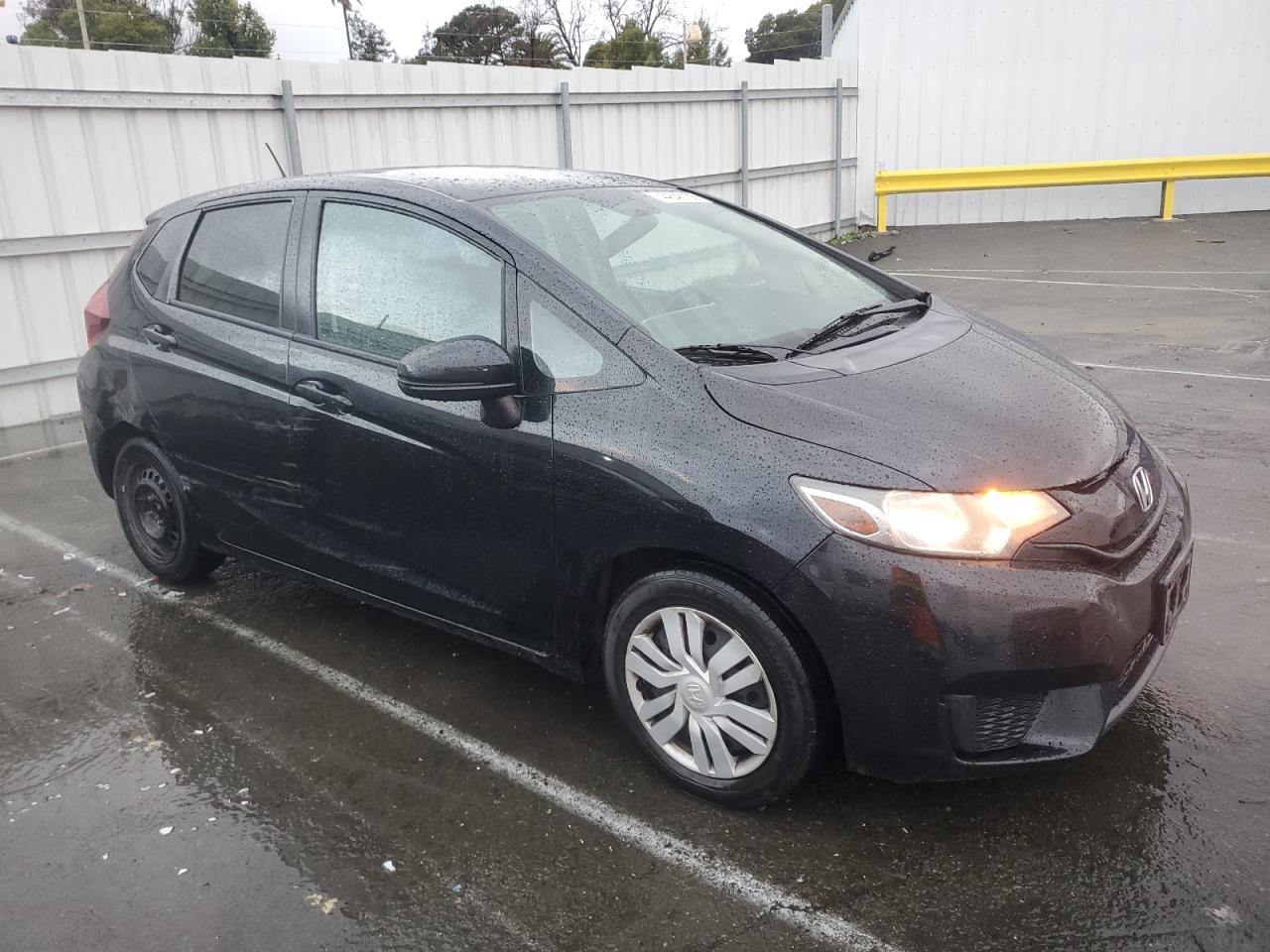 2016 Honda Fit - Image 4