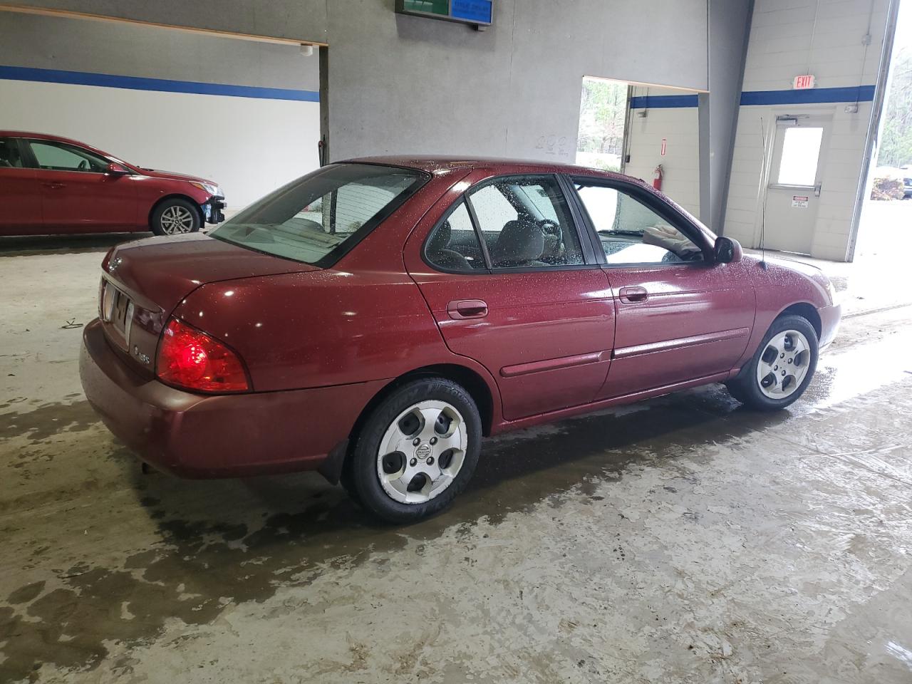 2005 Nissan Sentra - Image 3
