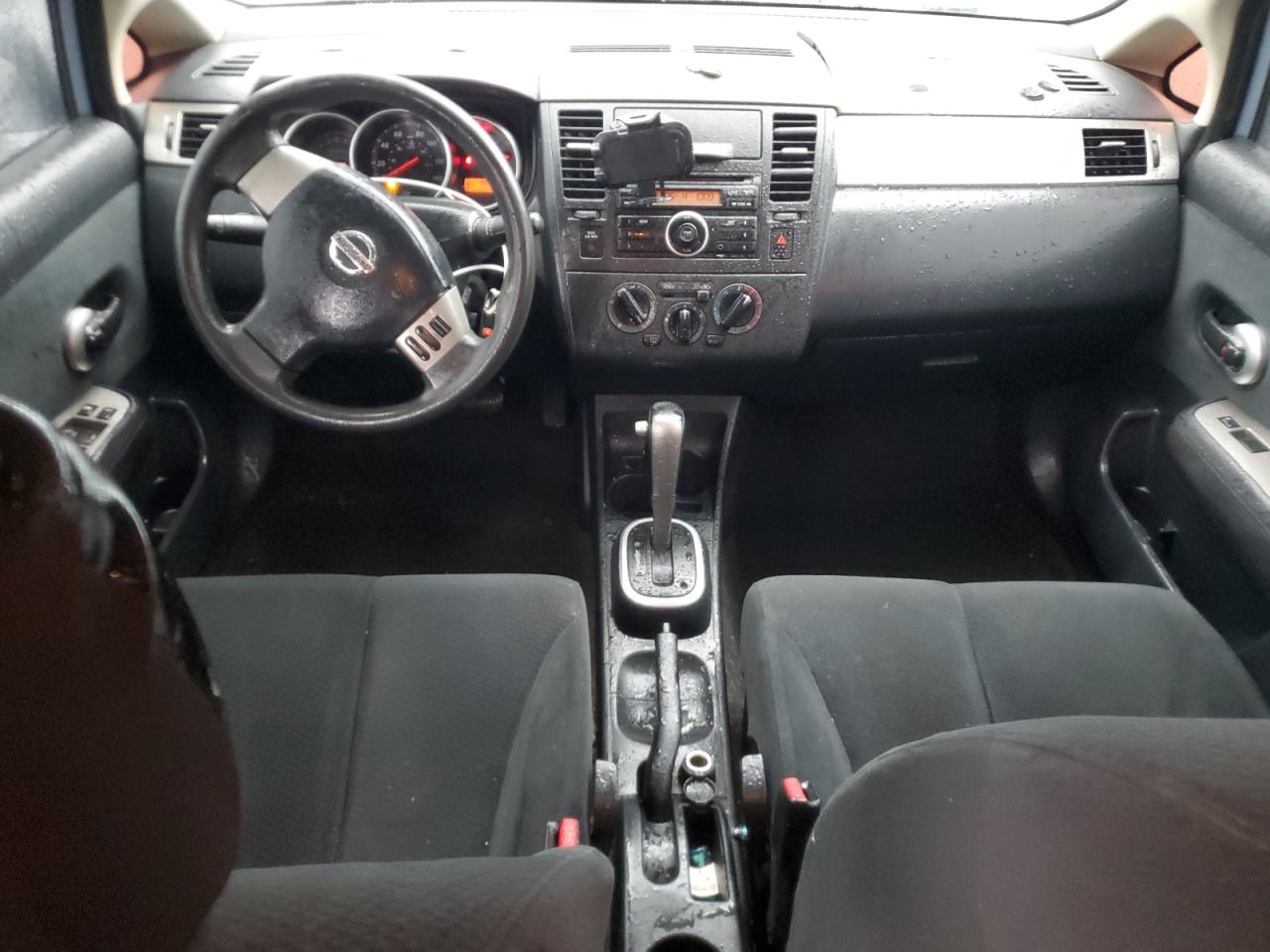 2010 Nissan Versa - Image 8