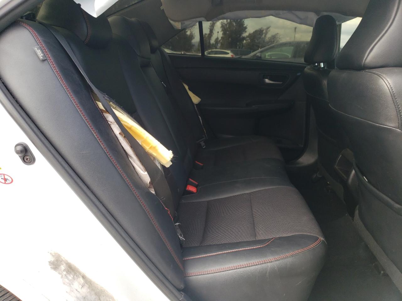2017 Toyota Camry - Image 11