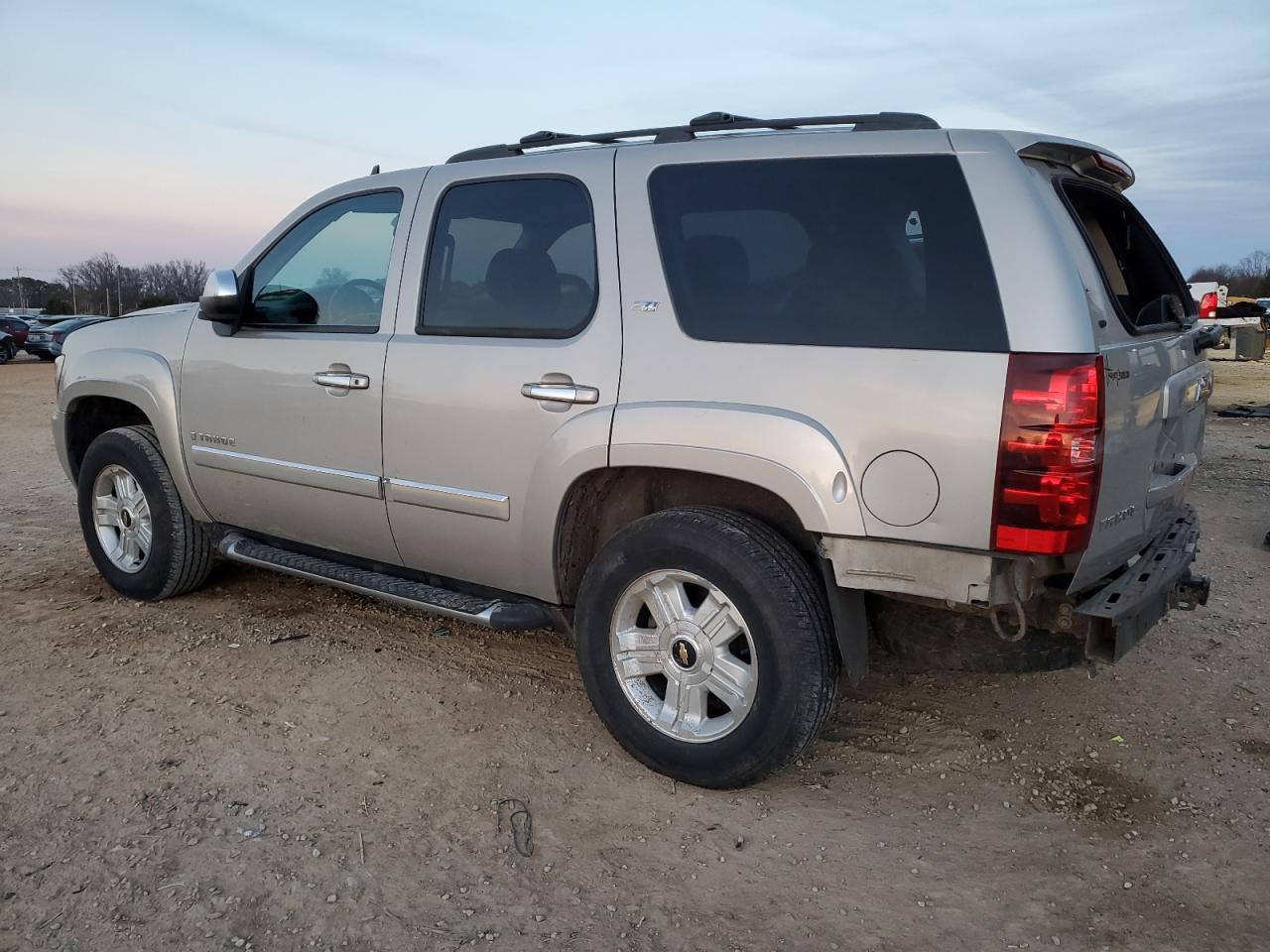 2008 Chevrolet Tahoe - Image 2