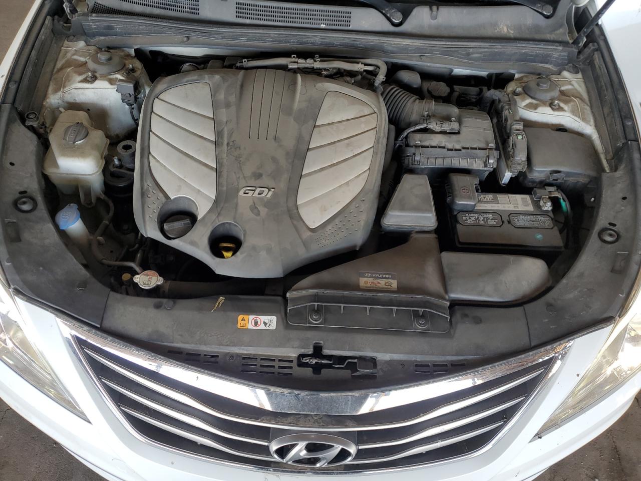 2016 Hyundai Azera - Image 11