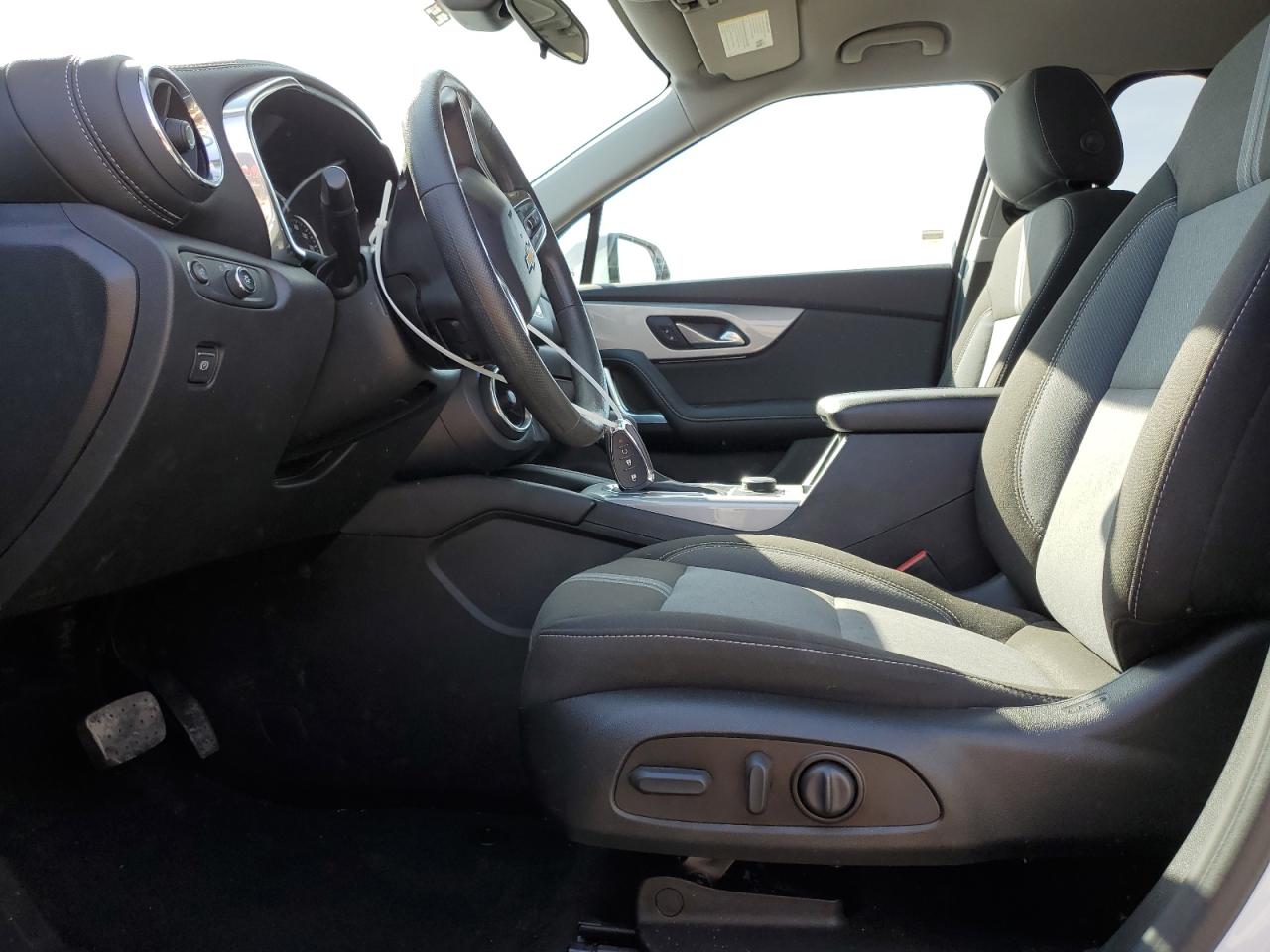 2023 Chevrolet Blazer - Image 7