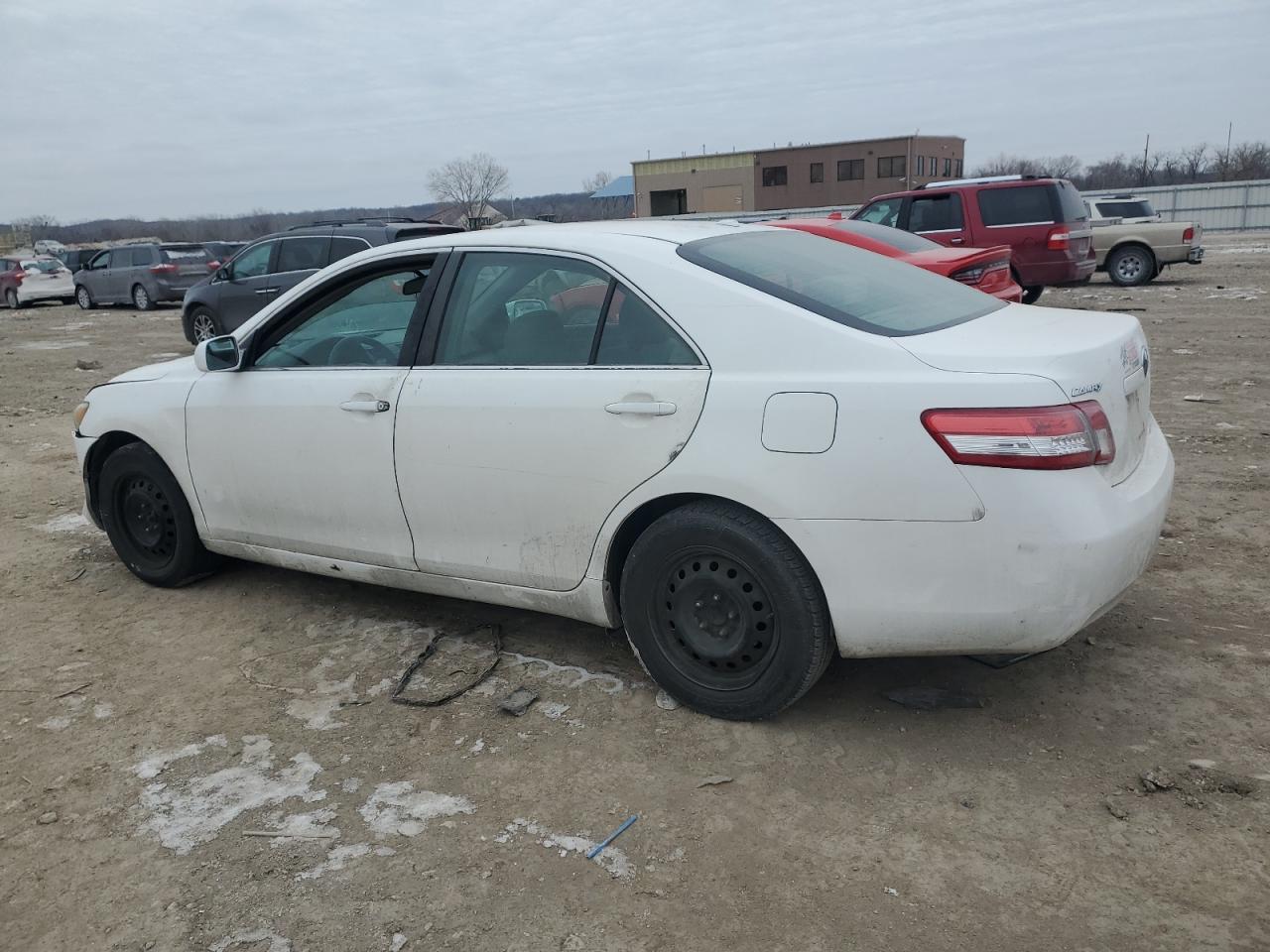2011 Toyota Camry - Image 2