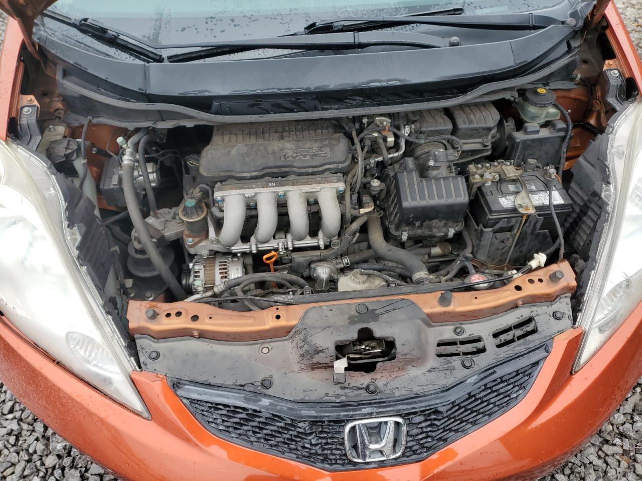 2009 Honda Fit - Image 11