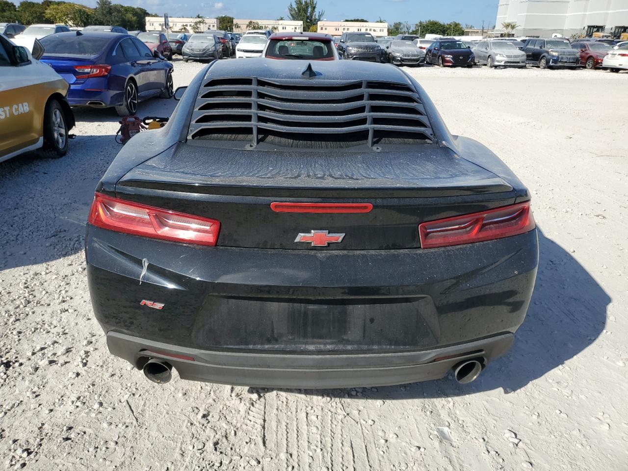 2016 Chevrolet Camaro - Image 6