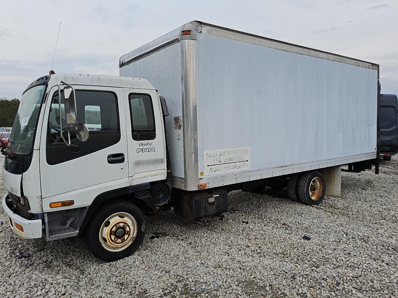 Ellenwood, GA에서 판매 중인 2000 Isuzu Frr - Normal Wear
