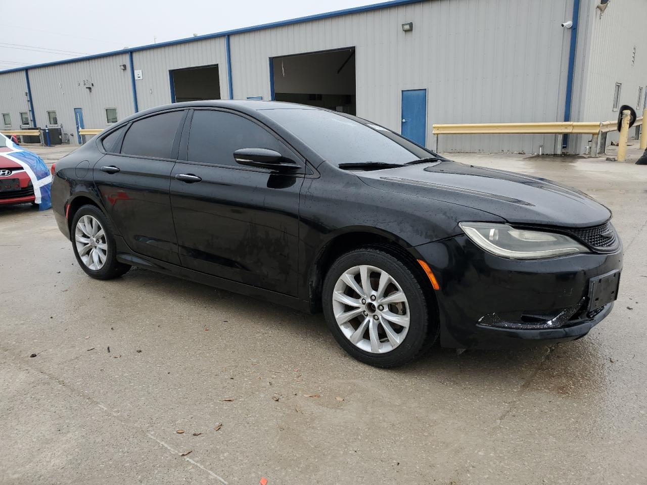 2015 Chrysler 200 - Image 4