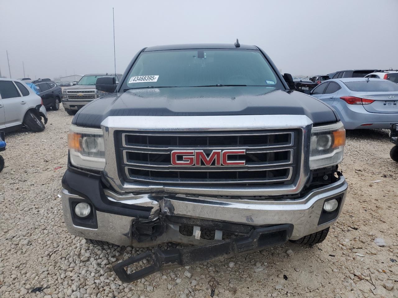 2015 GMC Sierra - Image 5