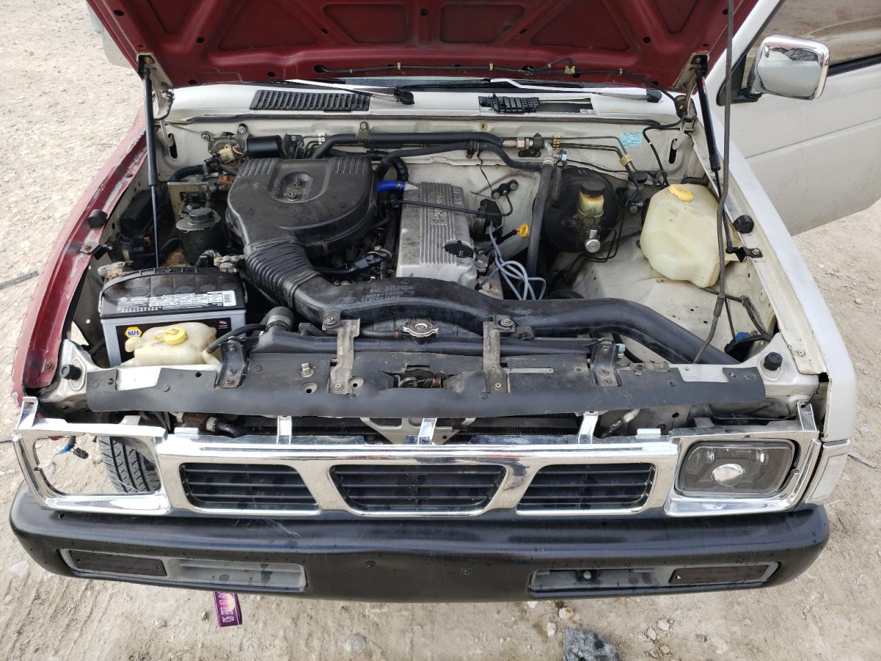 1997 Nissan Navara (Frontier) - Image 11