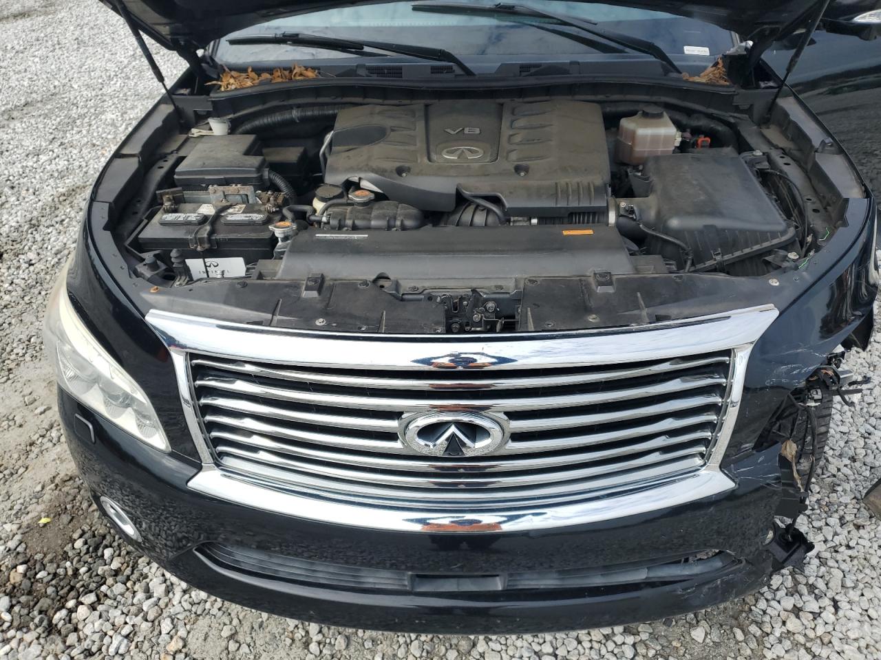 2013 Infiniti QX56 - Image 12