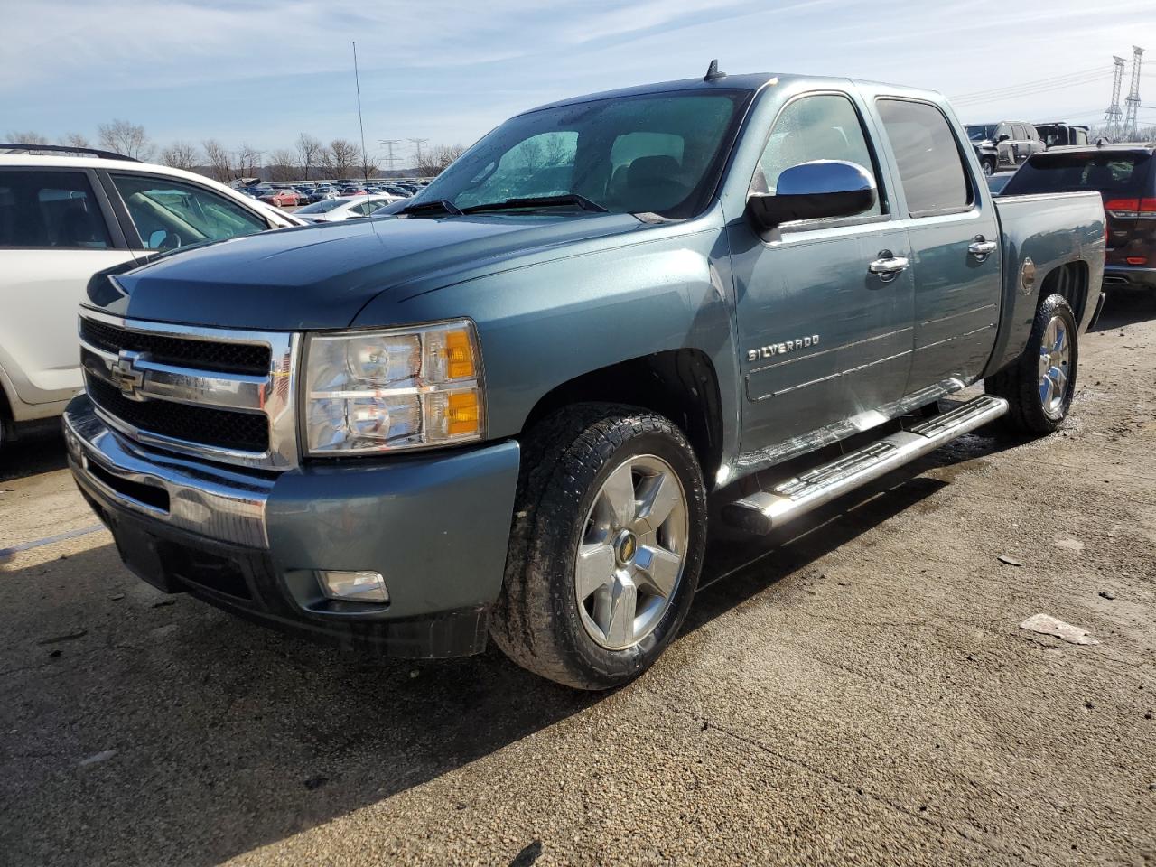 2011 Chevrolet Silverado - Image 1