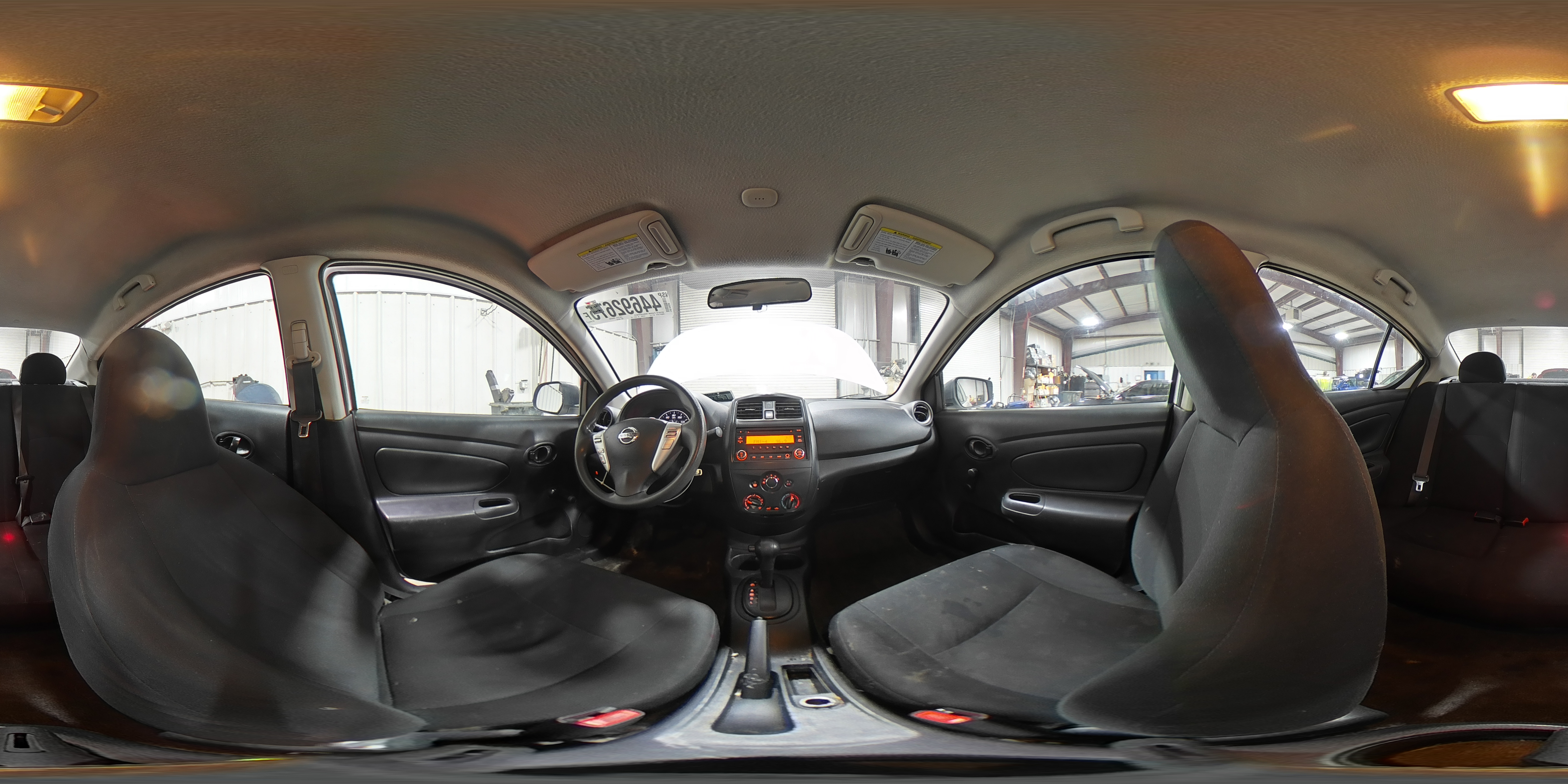 2015 Nissan Versa - Image 15