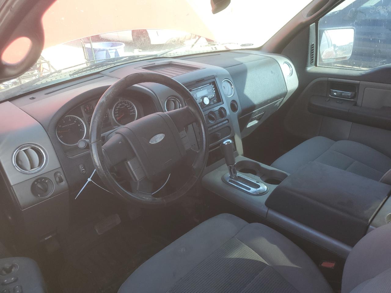 2006 Ford F-150 - Image 8