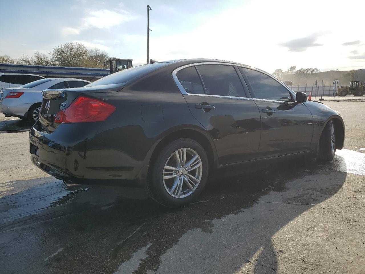2013 Infiniti G - Image 3