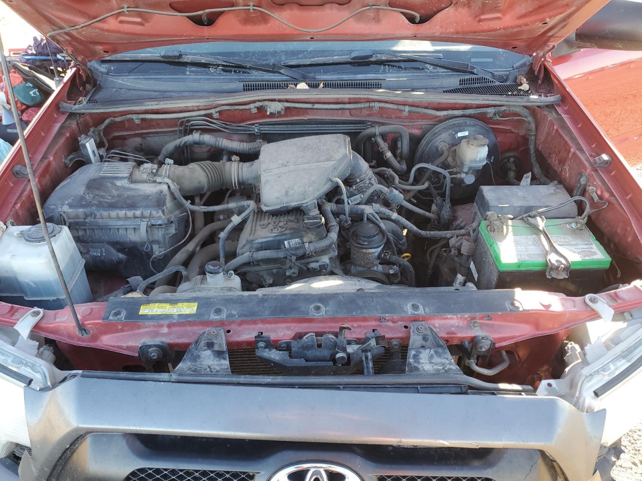 2012 Toyota Tacoma - Image 11