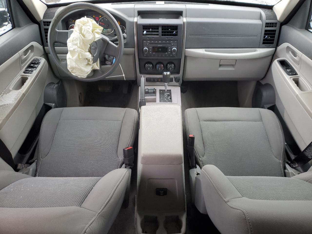 2008 Jeep Liberty (North America) - Image 8
