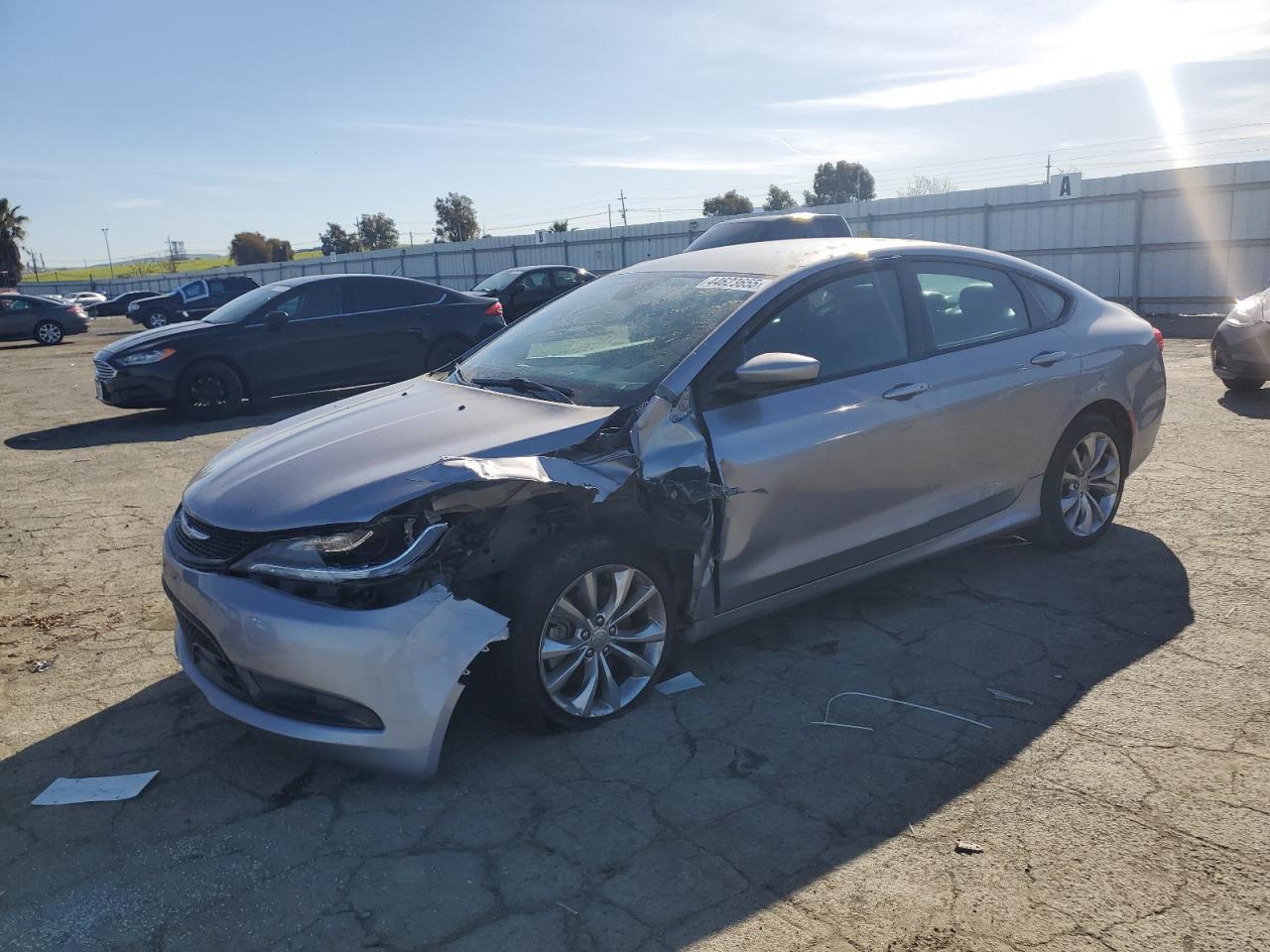 2015 Chrysler 200 S na sprzedaż w Martinez, CA - Front End